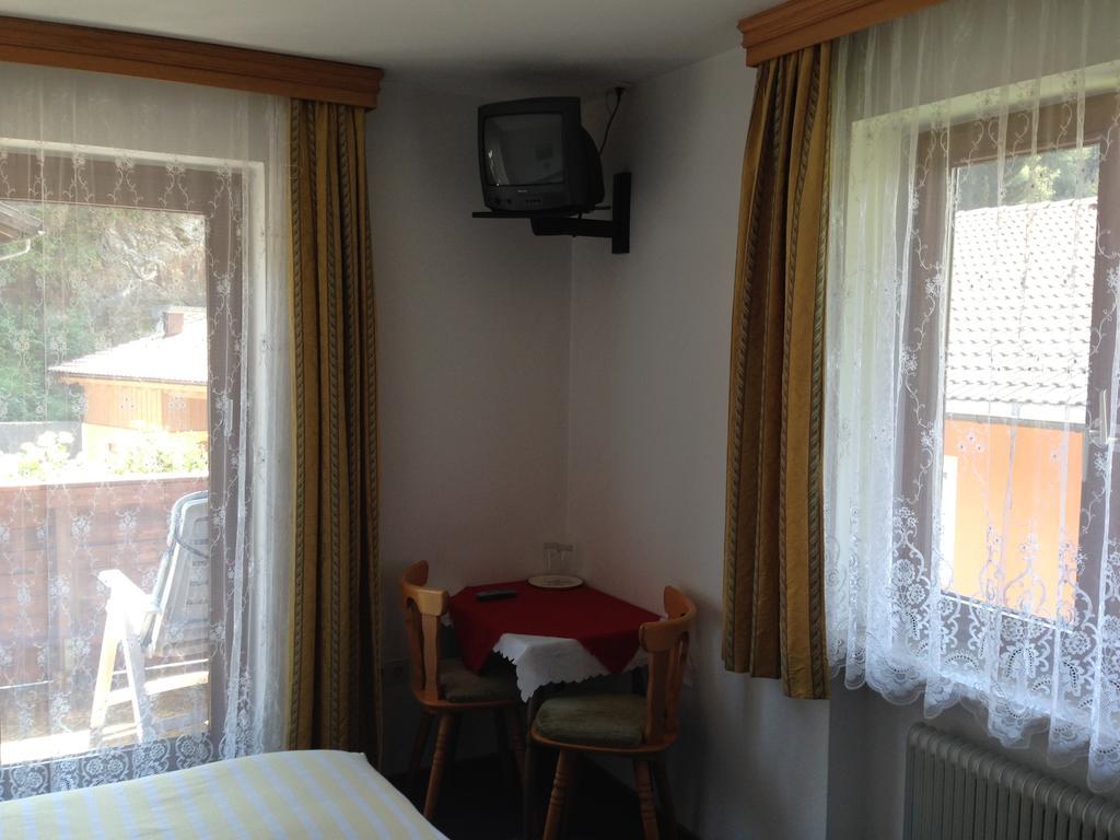 Haus Tenk Mittersill Szoba fotó